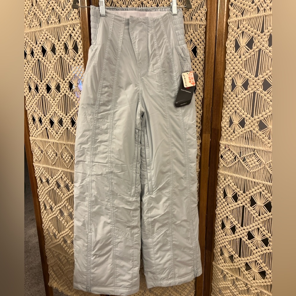 FP Movement Sunday Skies Snow Pants - Arctic Snow Color Primaloft
